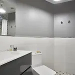 Spacious 3brapartment In Poblesec With Balcony Апартаменты Барселона
